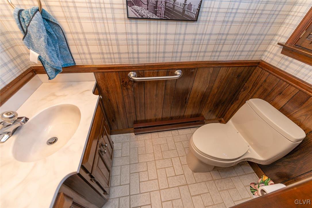 1130 Stark Road Bethlehem, PA 18017 - Photo 8 of 25 First floor half bath