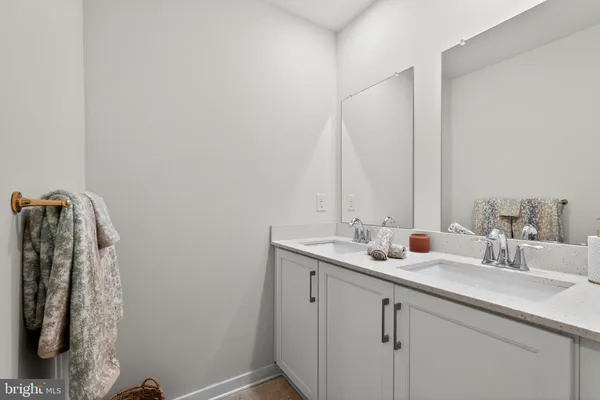 $799,900 | 1017 Mariwill Drive, Quakertown, PA 18951