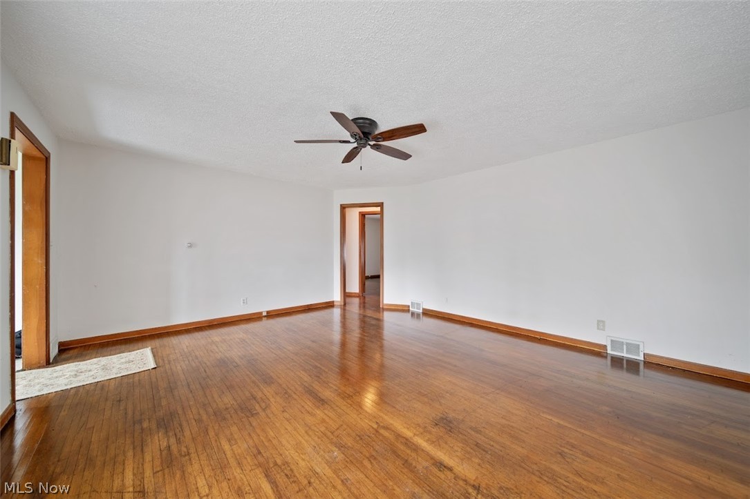 3237 Ridgewood Avenue Ashtabula, OH 44004 - Photo 9 of 26