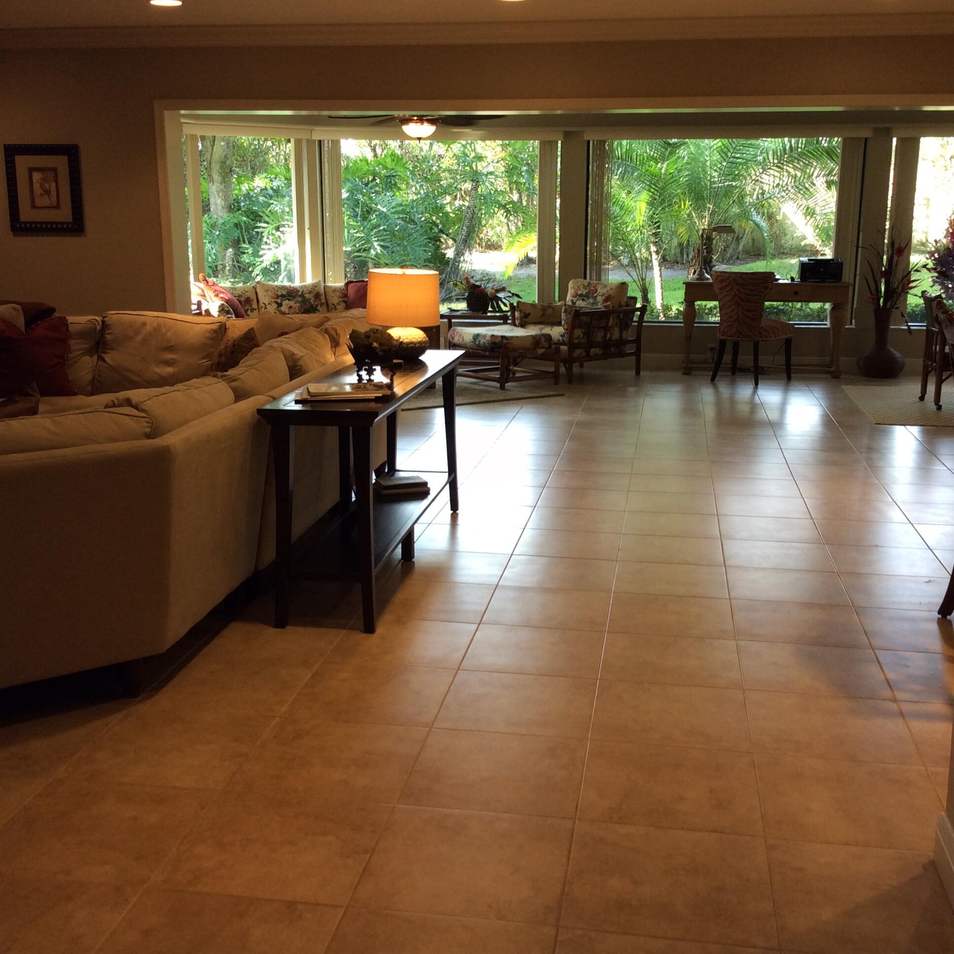 736 Muirfield Circle Atlantis, FL 33462 - Photo 4 of 24 image