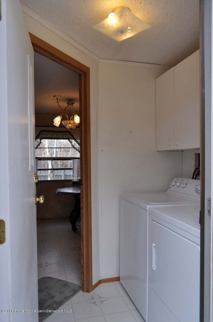 42 Badger Road Carbondale, CO 81623 - Photo 11 of 17 Mud Room