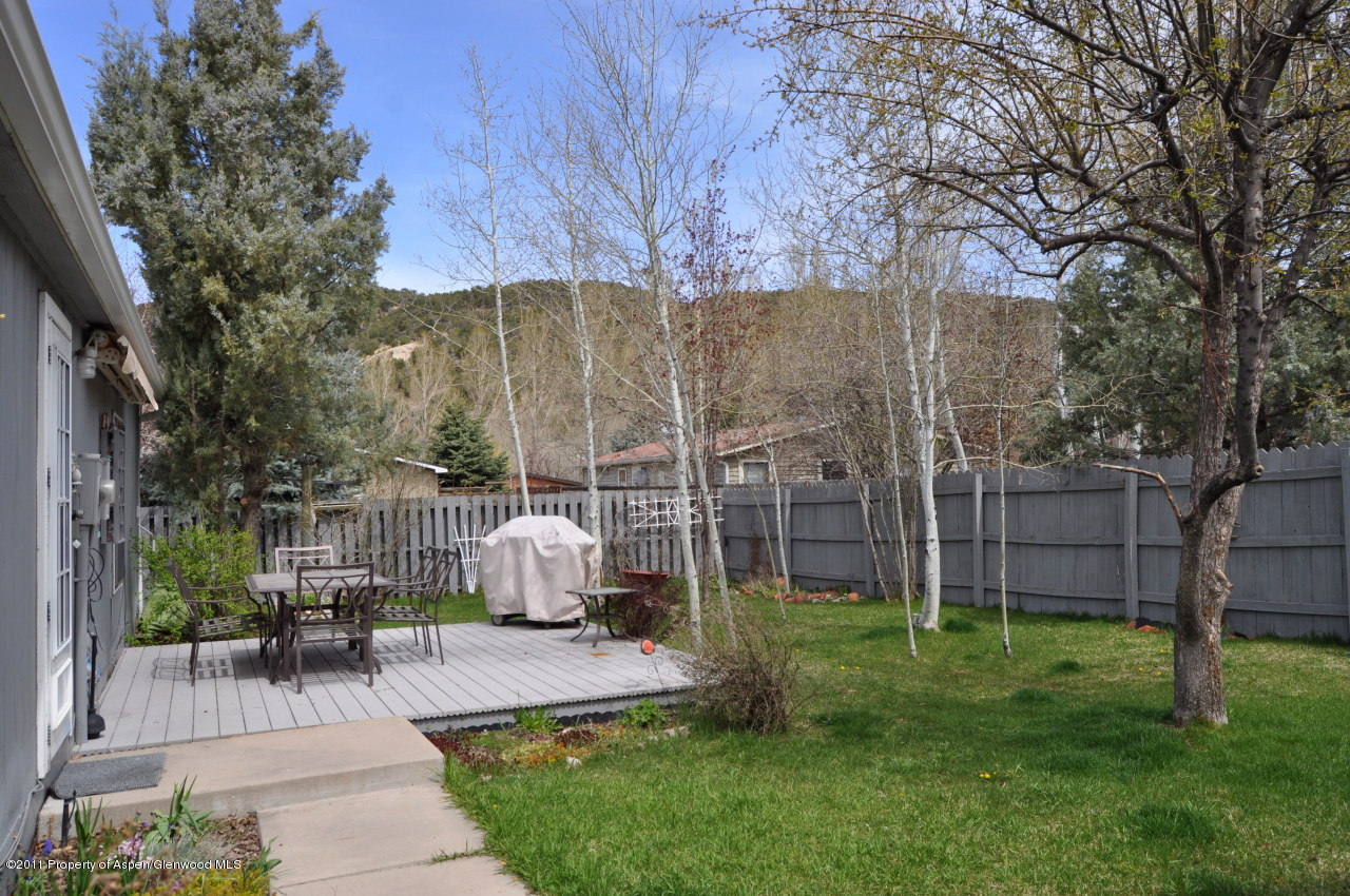 42 Badger Road Carbondale, CO 81623 - Photo 2 of 17 Front Yard