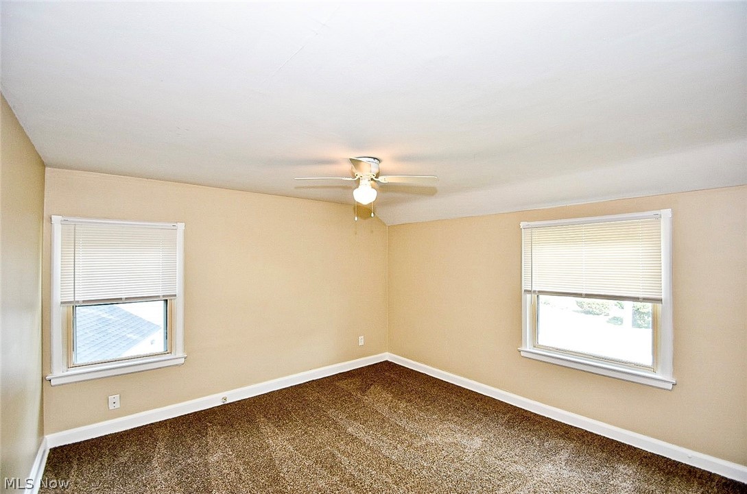 1154 Clifford Road Cleveland, OH 44121 - Photo 16 of 25