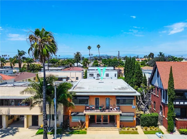 $2,999,000 | 1717 East Ocean Boulevard, Long Beach, CA 90802