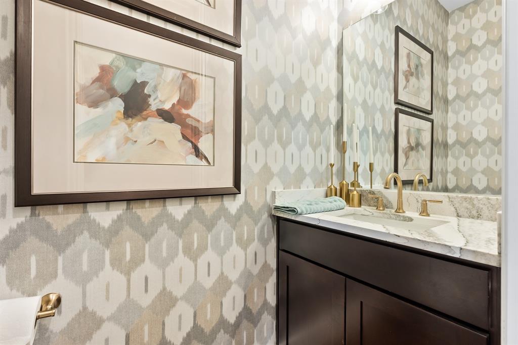 309 Slimp Bluff Azle, TX 76020 - Photo 18 of 27 Dunhill Homes - Azle-9383-HDR