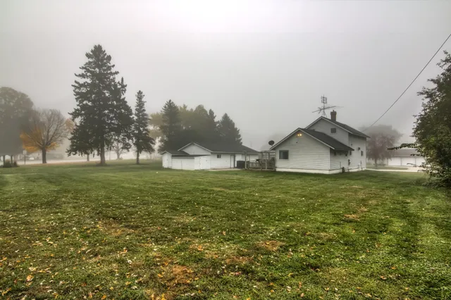 $195,000 | 611 8th Street East, Wabasha, MN 55981