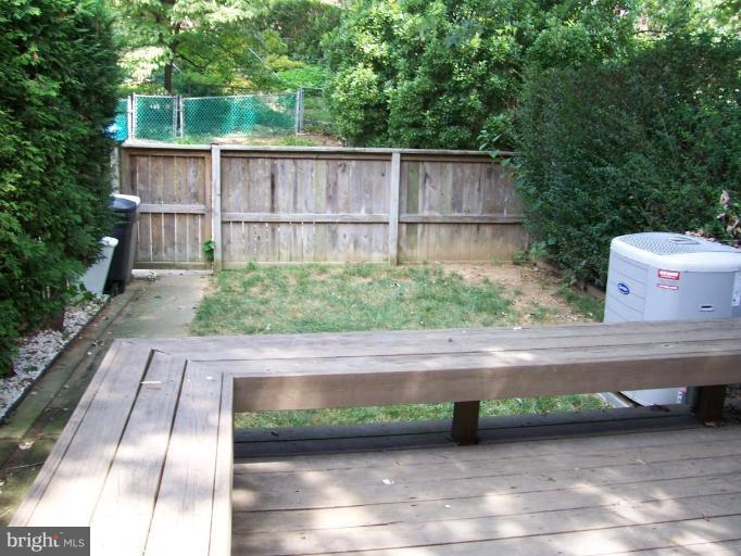 156 Dumbarton Road Baltimore, MD 21212 - Photo 9 of 14 a view of backyard with green space