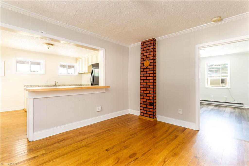 208 Albertson Road Thomasville, NC 27360 - Photo 7 of 19 Gallery Image 7