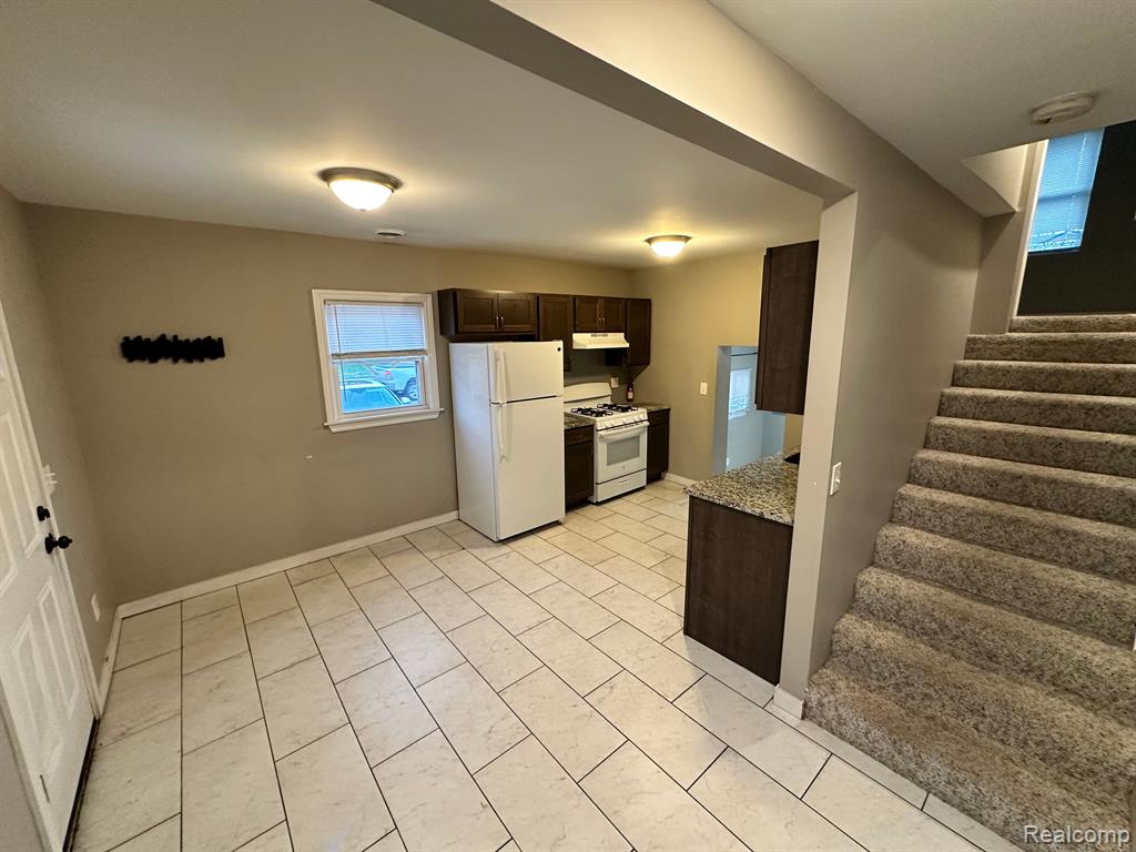 30575 West Nine Mile Road Farmington, MI 48336 - Photo 4 of 15