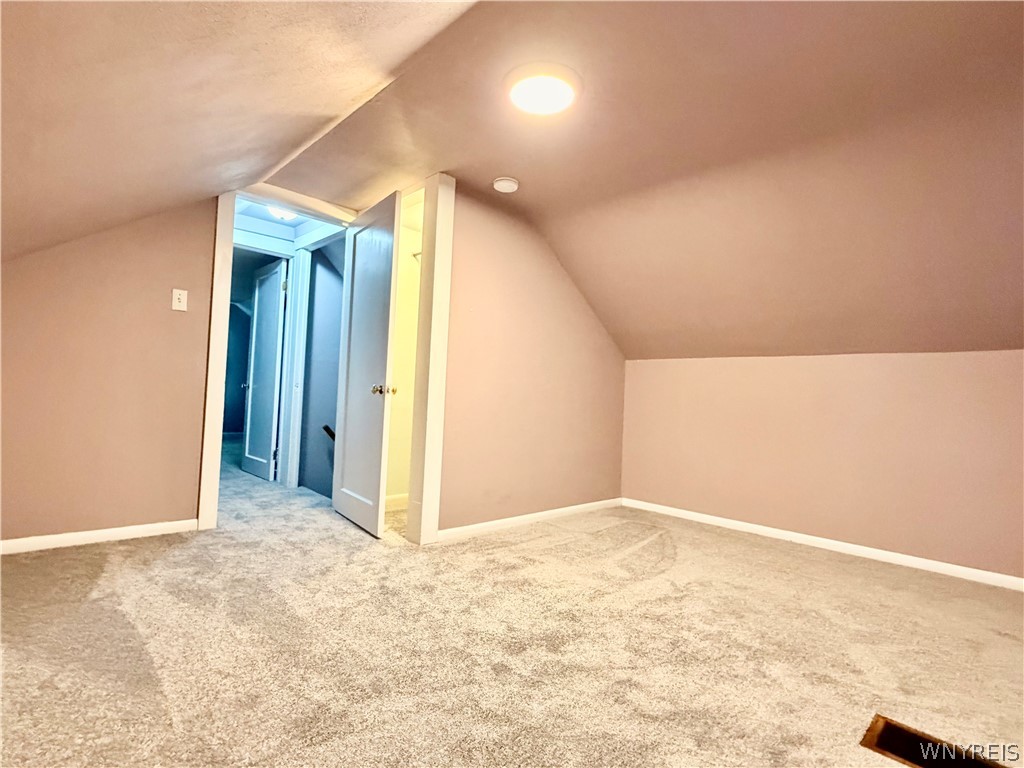 266 Merrymont Road Cheektowaga, NY 14225 - Photo 25 of 47