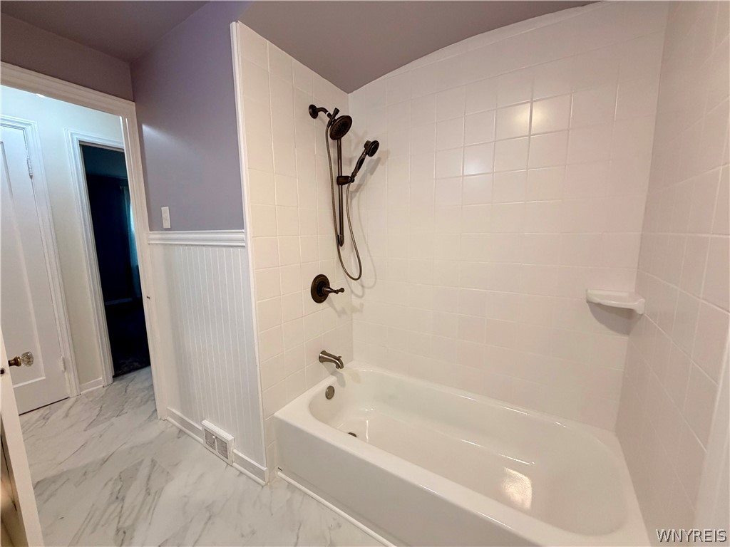 266 Merrymont Road Cheektowaga, NY 14225 - Photo 29 of 47