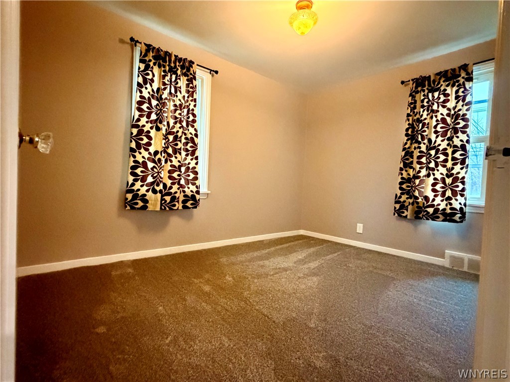 266 Merrymont Road Cheektowaga, NY 14225 - Photo 34 of 47