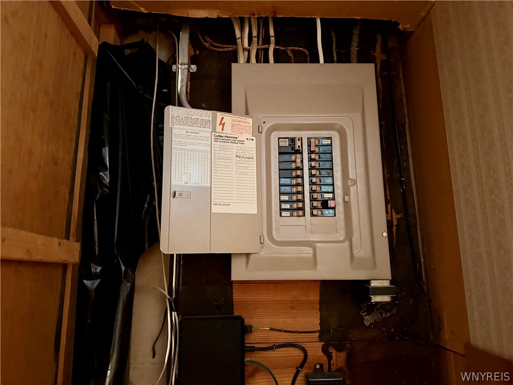 266 Merrymont Road Cheektowaga, NY 14225 - Photo 43 of 47