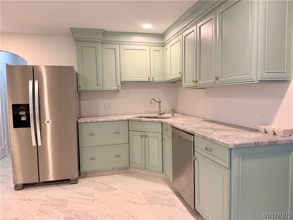 266 Merrymont Road Cheektowaga, NY 14225 - Photo 9 of 47