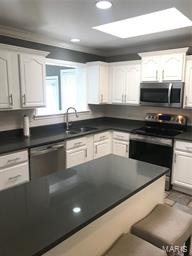 5728 Huntsport Road St. Louis, MO 63129 - Photo 11 of 52