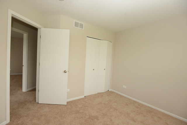 528 Wynbrooke Road Romeoville, IL 60446 - Photo 20 of 25 a view of an empty room