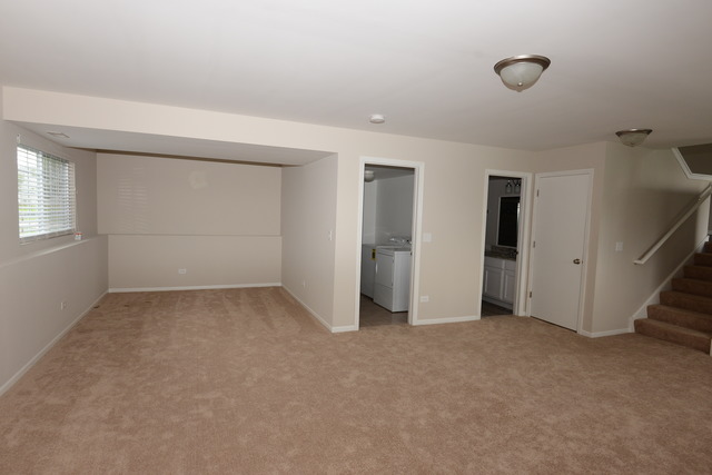 528 Wynbrooke Road Romeoville, IL 60446 - Photo 9 of 25 a view of an empty room with a closet