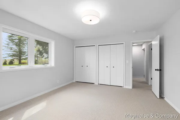 $450,000 | 9391 Summit Avenue Northeast, Rockford, MI 49341