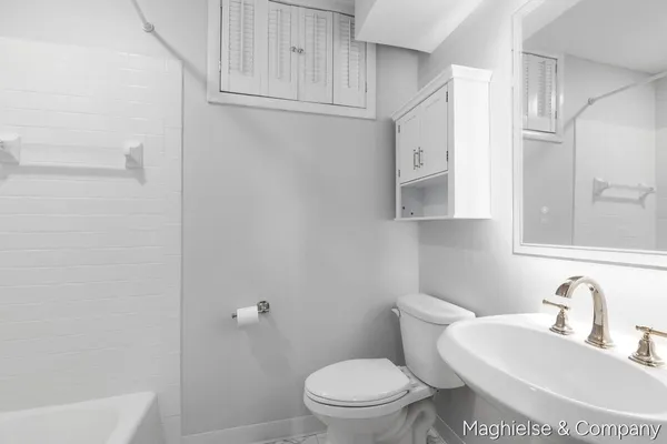 $450,000 | 9391 Summit Avenue Northeast, Rockford, MI 49341