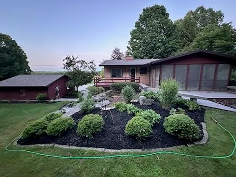 $450,000 | 9391 Summit Avenue Northeast, Rockford, MI 49341
