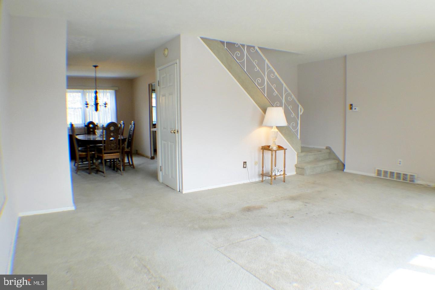 12409 Balston Road Philadelphia, PA 19154 - Photo 6 of 27