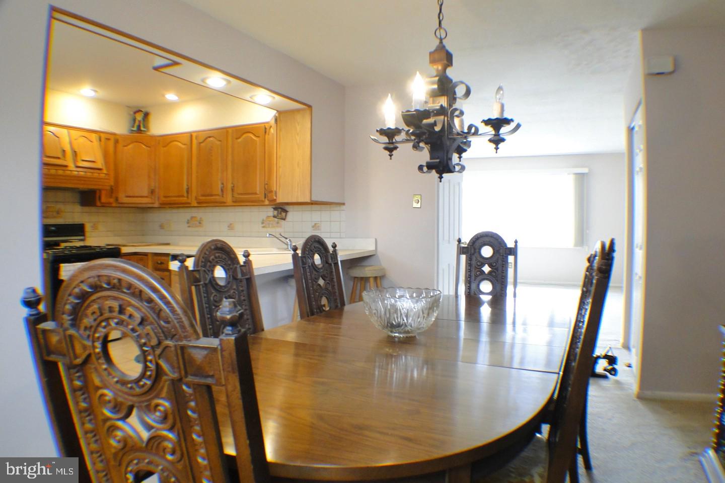 12409 Balston Road Philadelphia, PA 19154 - Photo 9 of 27