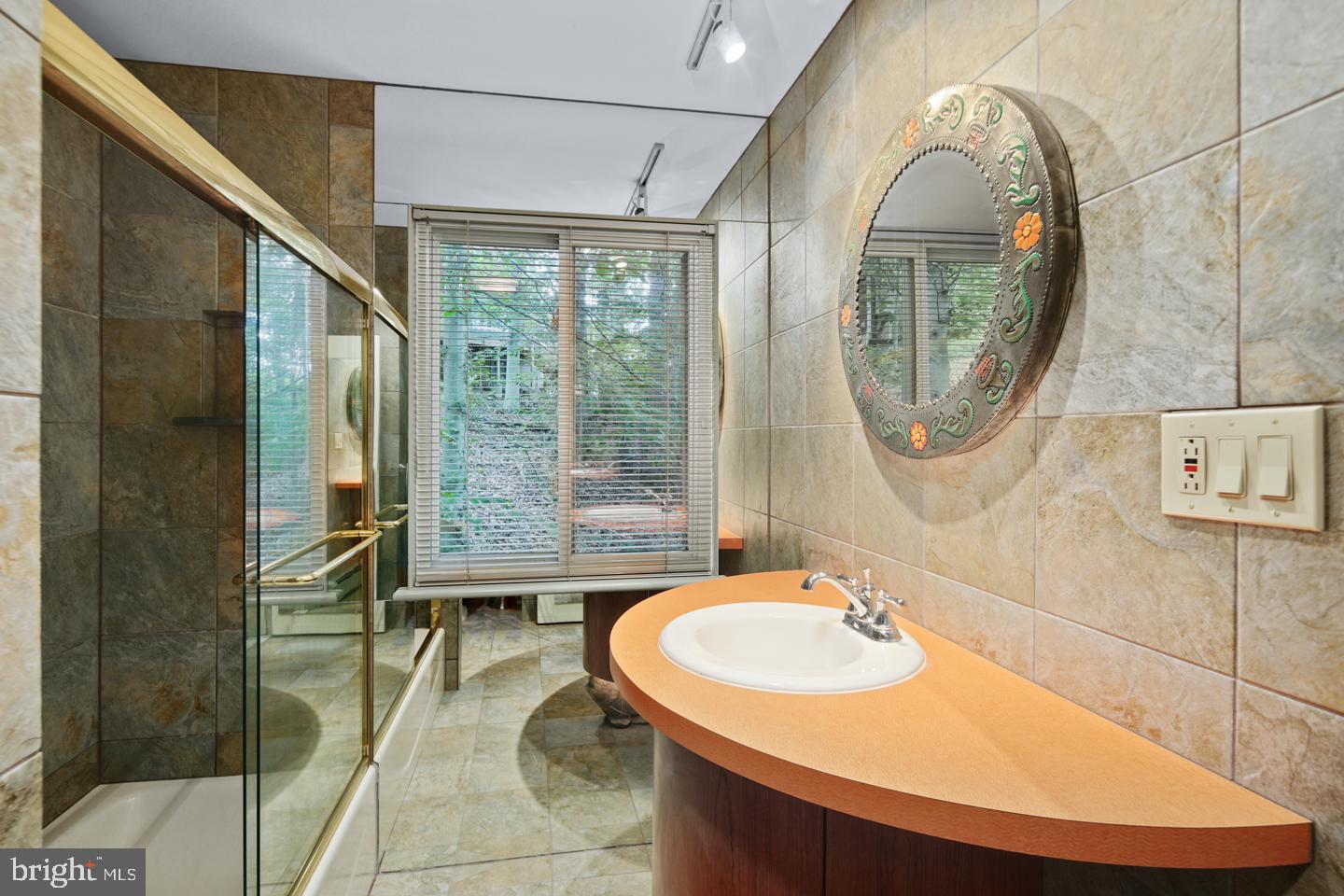 141 Tower Hill Road Doylestown, PA 18901 - Photo 16 of 39 Master Bathroom