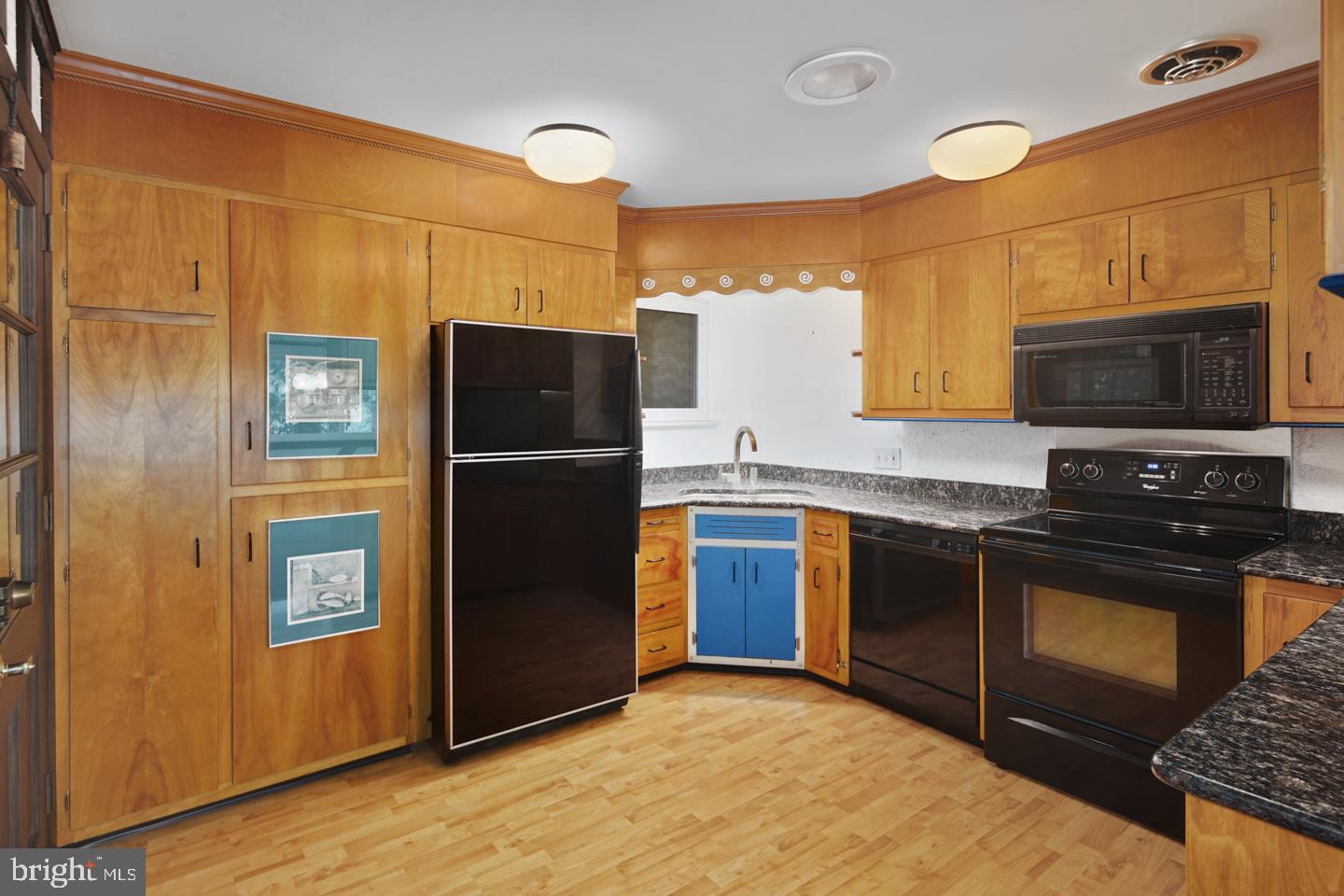 141 Tower Hill Road Doylestown, PA 18901 - Photo 18 of 39 Kitchen