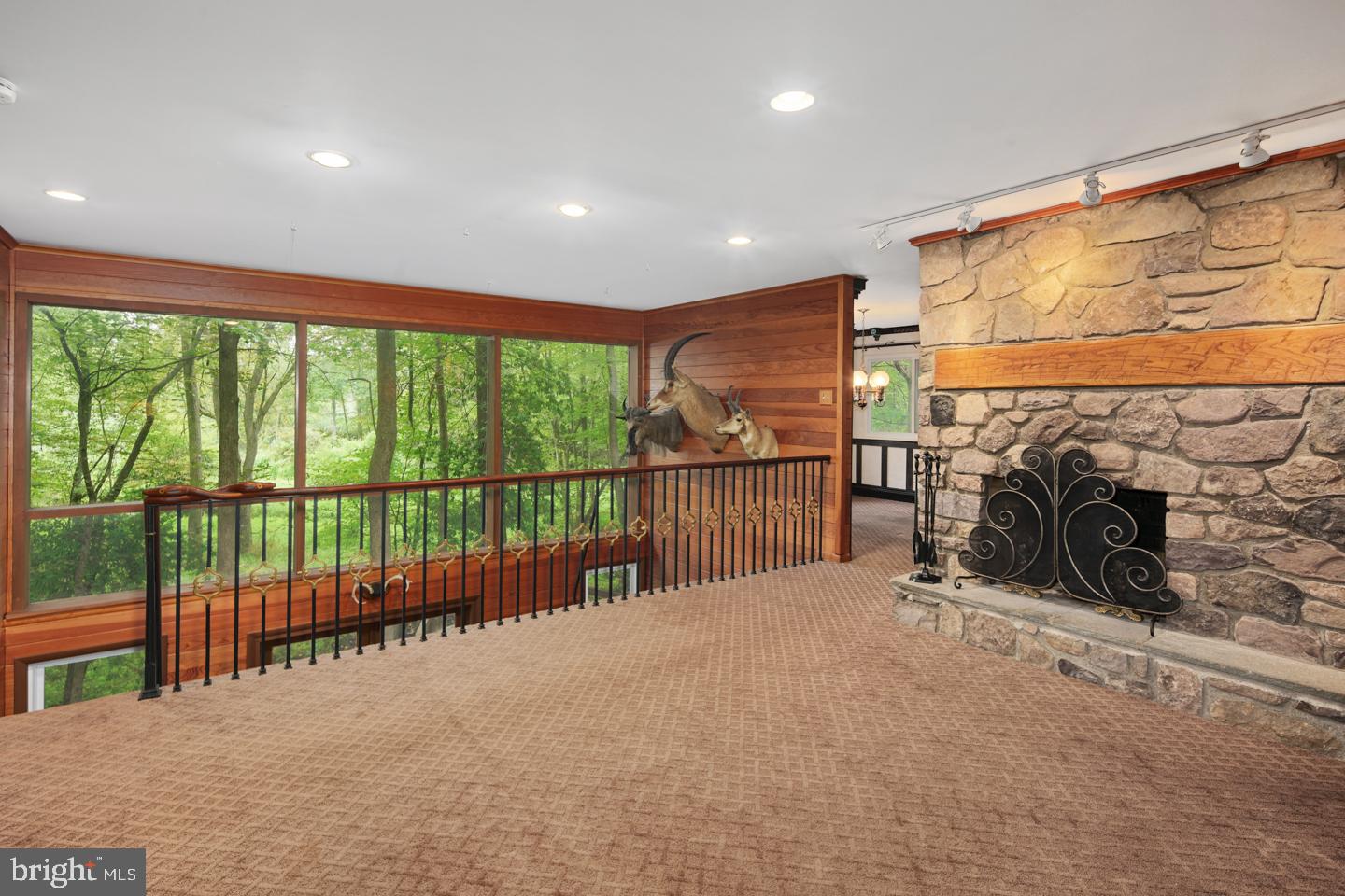 141 Tower Hill Road Doylestown, PA 18901 - Photo 5 of 39 Living Room