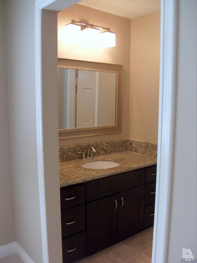 932 Thistlegate Road Oak Park, CA 91377 - Photo 19 of 28 Additional Photo