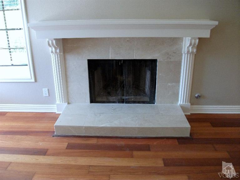 932 Thistlegate Road Oak Park, CA 91377 - Photo 7 of 28 Additional Photo