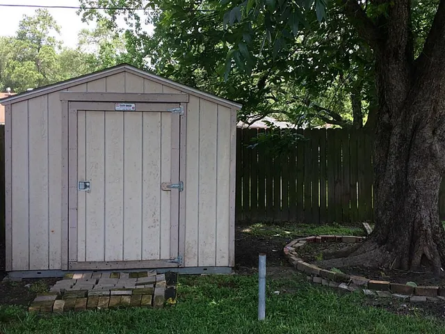 $1,300 | 5519 Mendota Lane, Houston, TX 77032