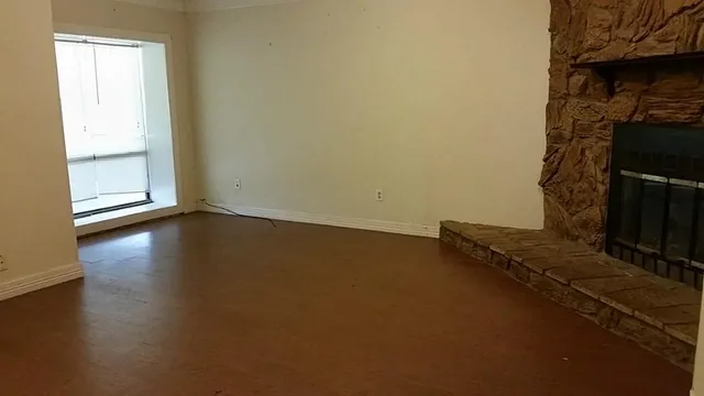 $1,300 | 5519 Mendota Lane, Houston, TX 77032