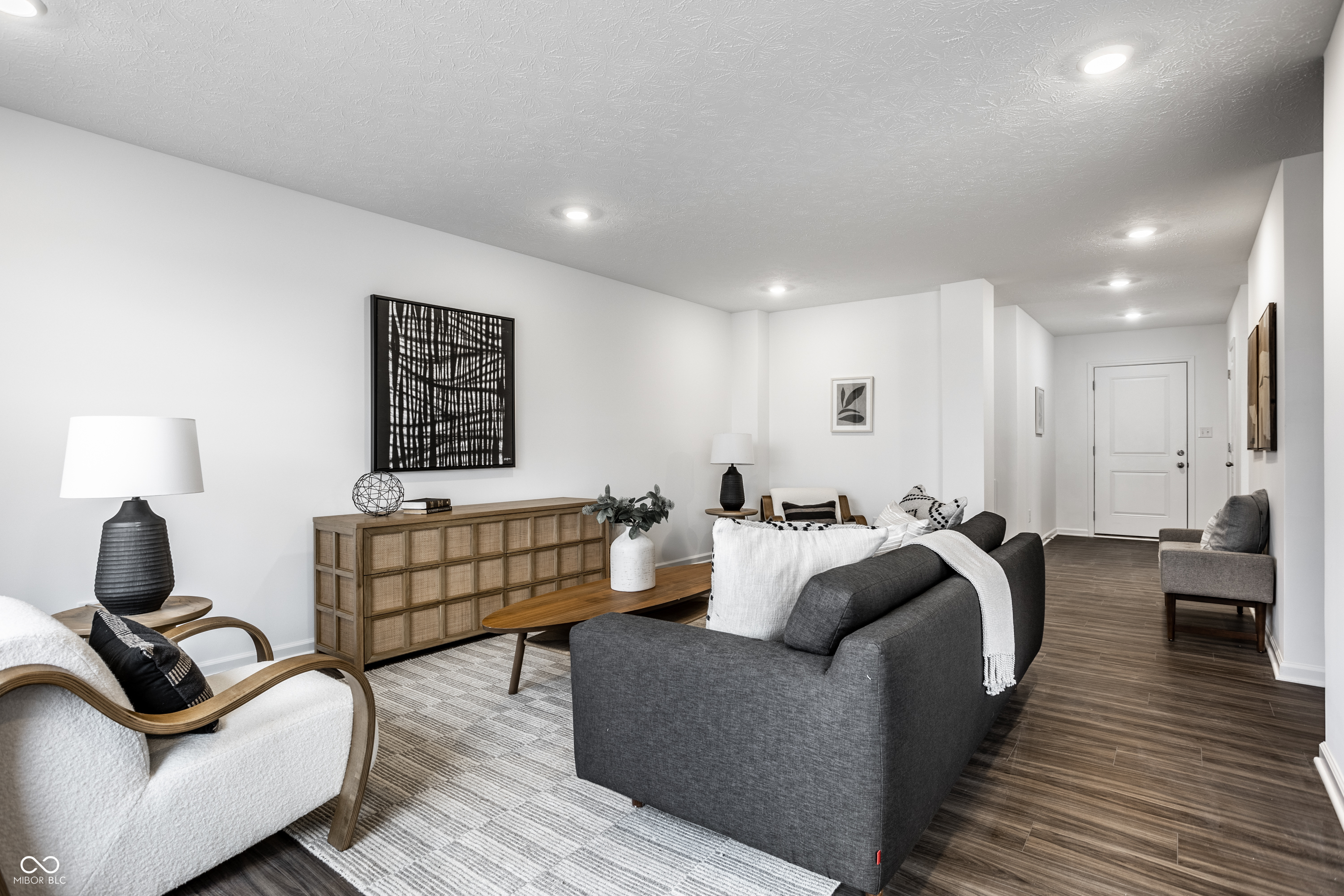 4372 Sedgewick Court Columbus, IN 47201 - Photo 3 of 5