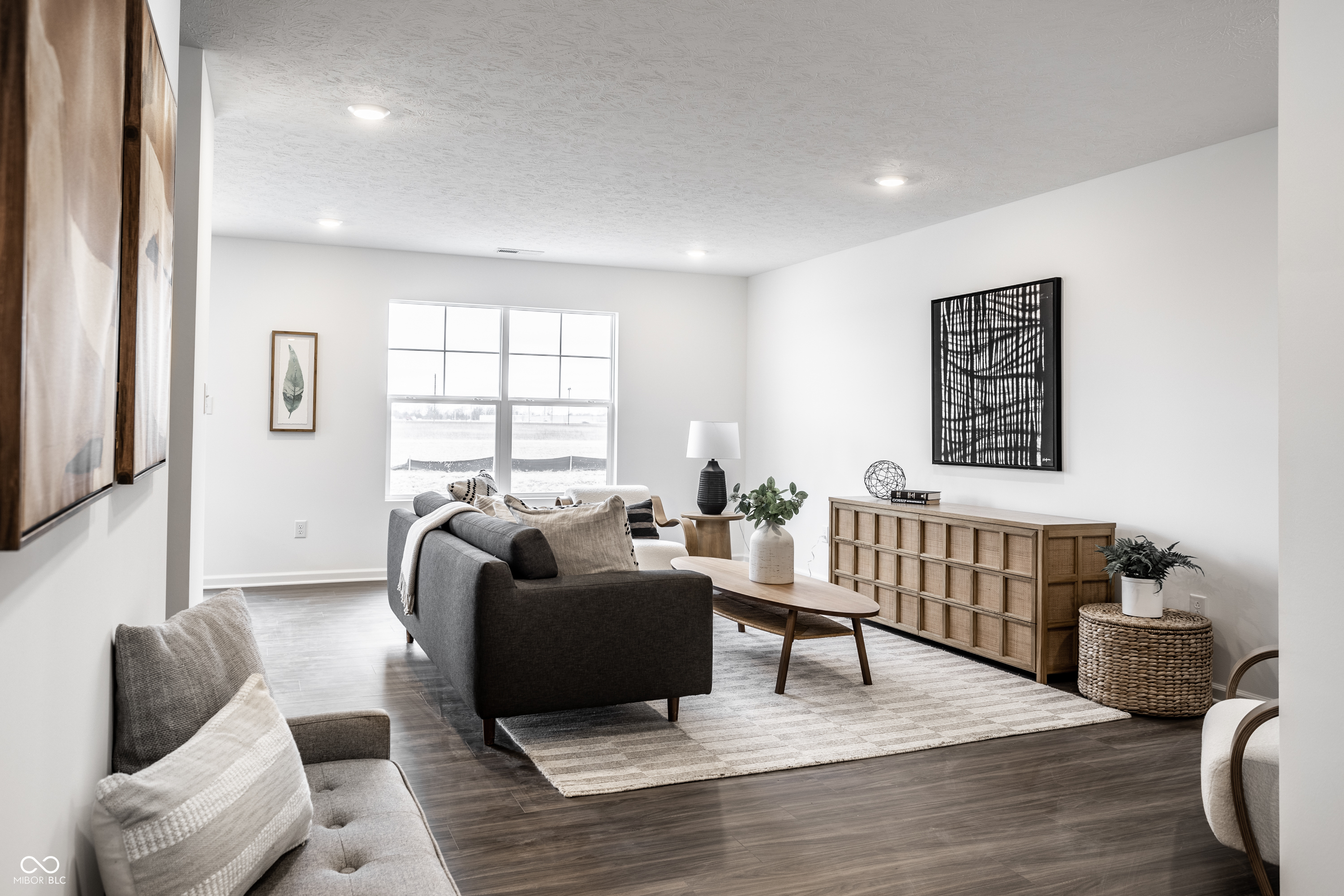 4372 Sedgewick Court Columbus, IN 47201 - Photo 4 of 5