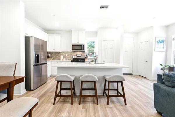 $640,000 | 4005 East Carmel Privado, Ontario, CA 91761