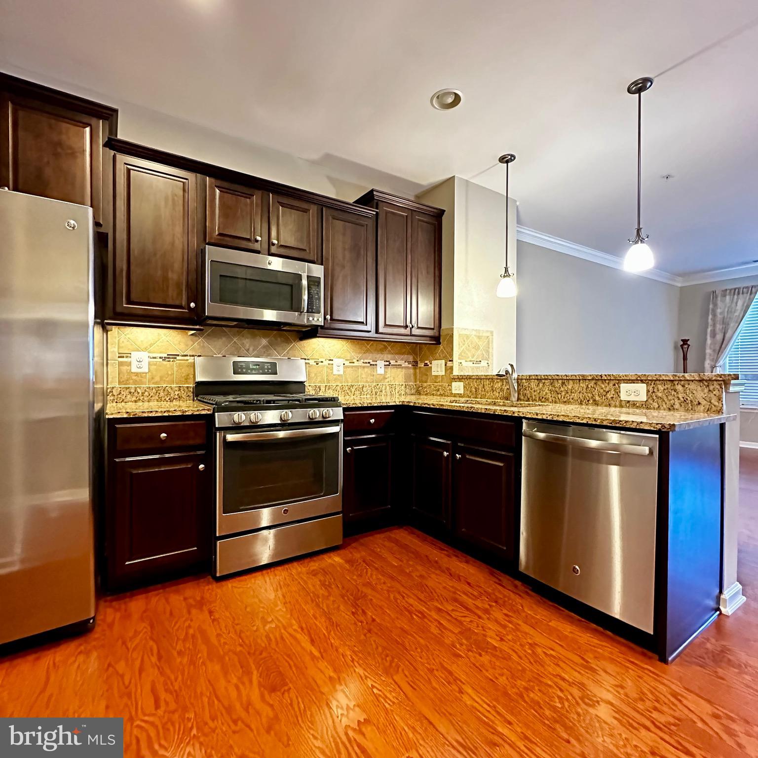 4863 Dane Ridge Circle Woodbridge, VA 22193 - Photo 2 of 21