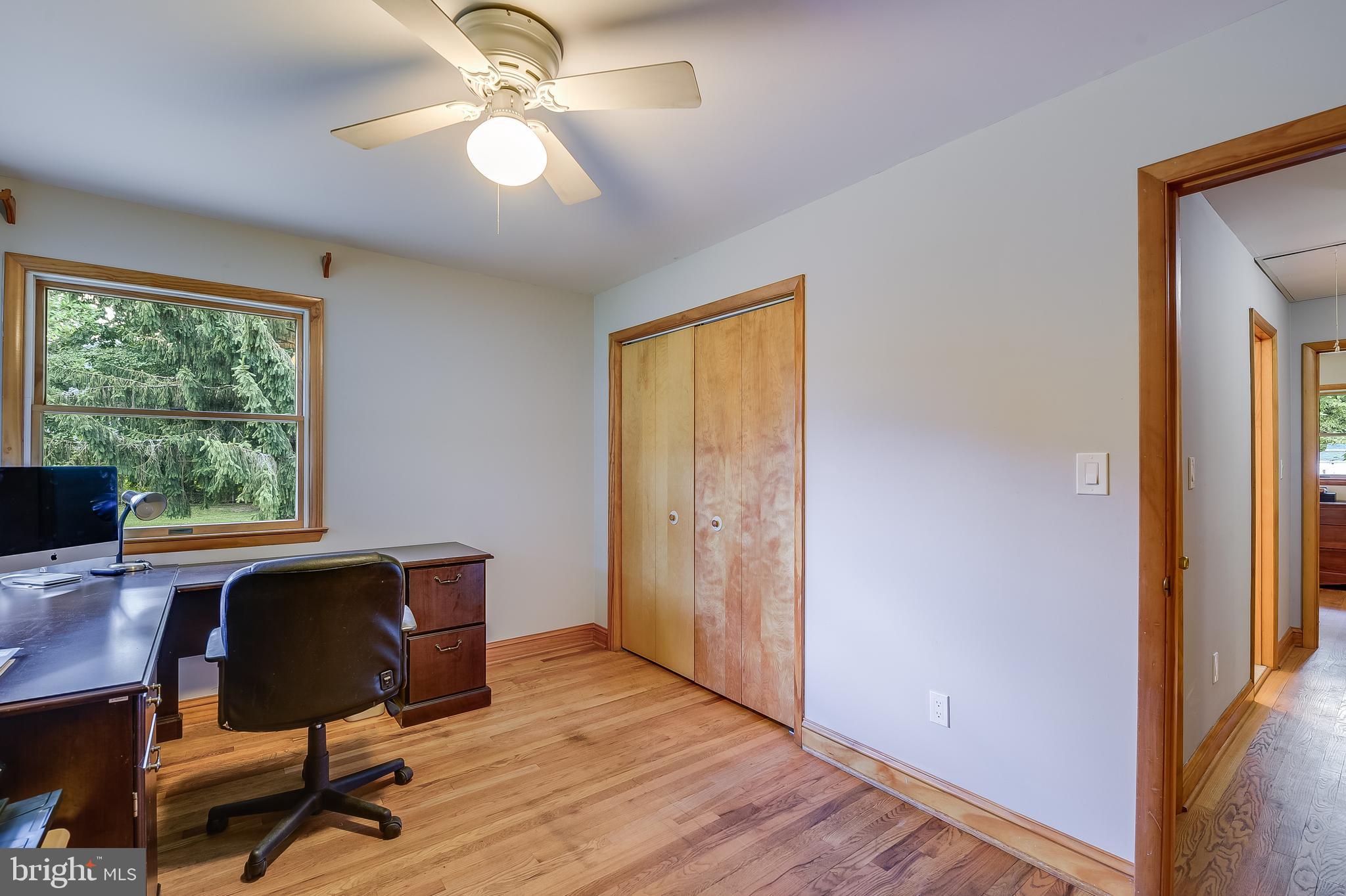 8408 Maryland Road Pasadena, MD 21122 - Photo 33 of 47 Bedroom 3 /Office