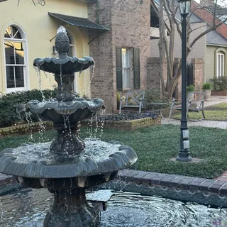 $495,000 | 52A Jamestowne Court, Baton Rouge, LA 70809