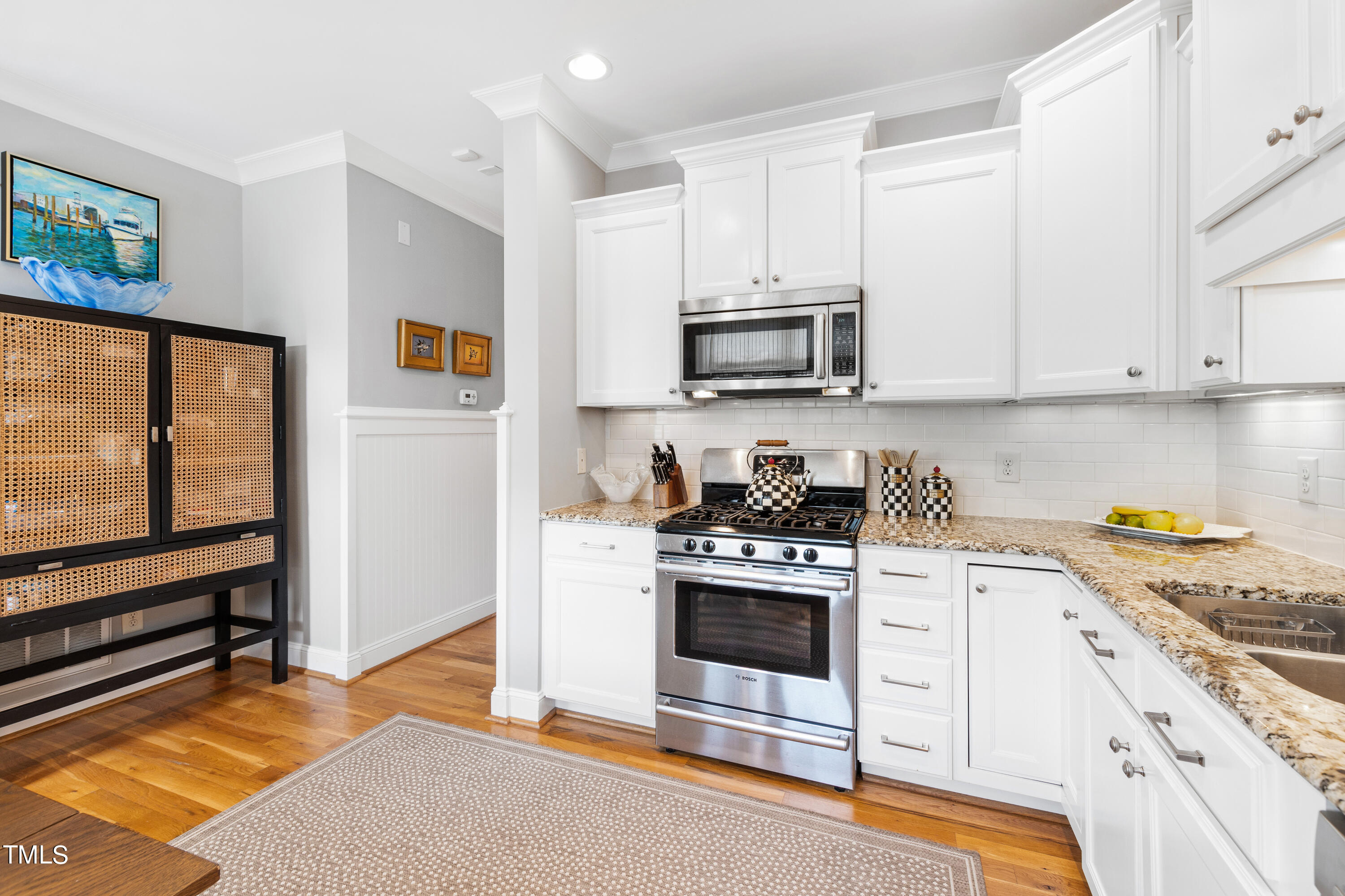 2753 Oberlin Road, Unit 103 Raleigh, NC 27608 - Photo 14 of 30 Kitchen 6