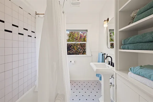 $549,000 | 2611 Piedmont Avenue, Unit 4, Berkeley, CA 94704