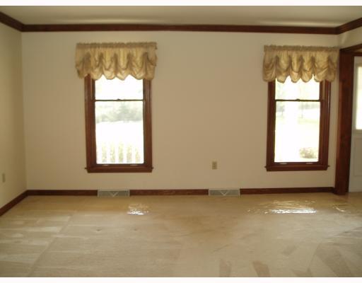 267 Camp Run Road Harmony, PA 16037 - Photo 3 of 18 Living Room.