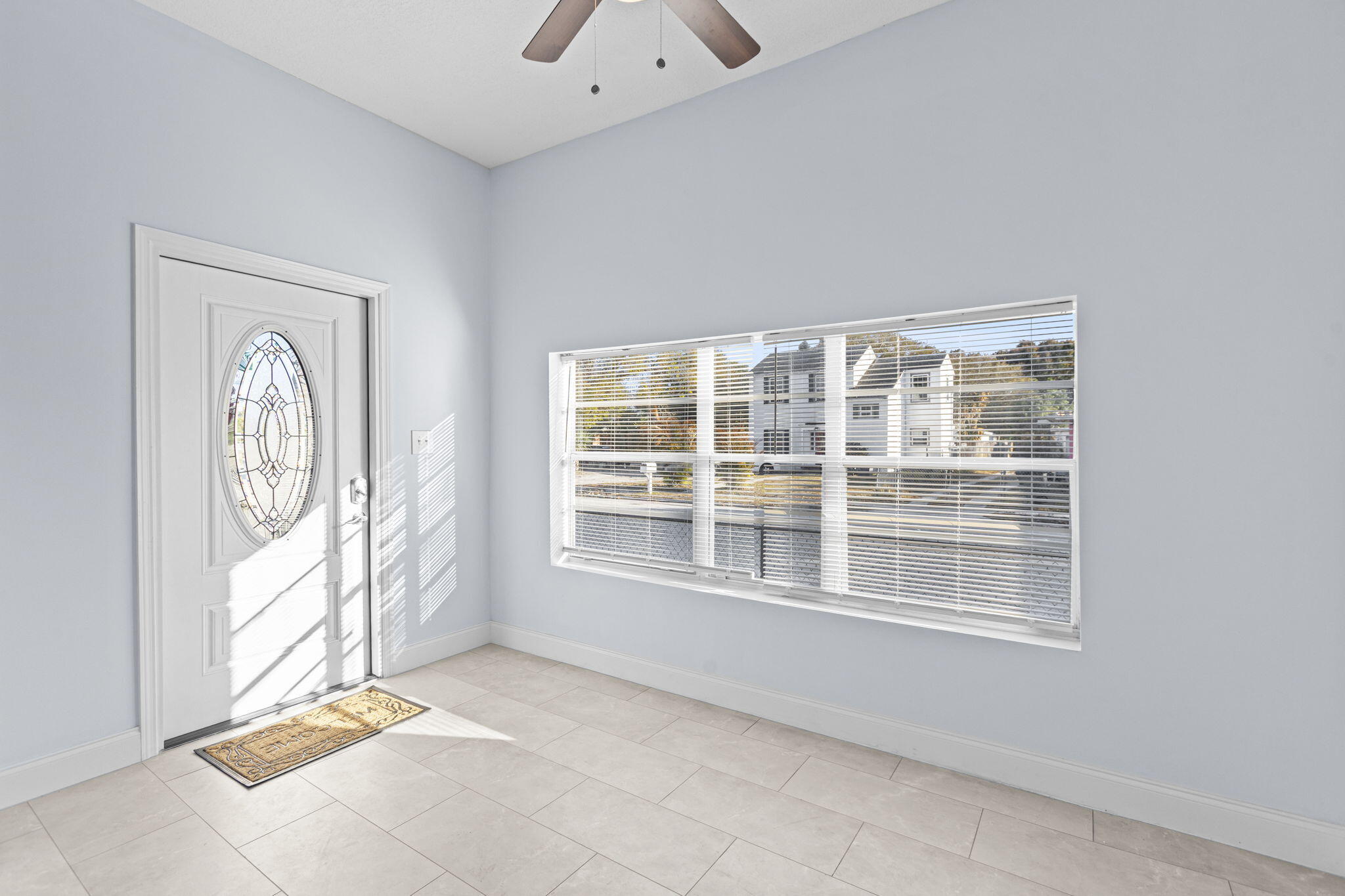 139 Alma Court Fort Pierce, FL 34950 - Photo 4 of 16 2-web-or-mls-0V8A7335