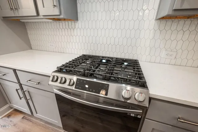 $764,900 | 190 Whistlers Cove, Louisburg, NC 27549