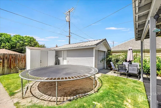 $405,000 | 1610 Burton Avenue, Burley, ID 83318