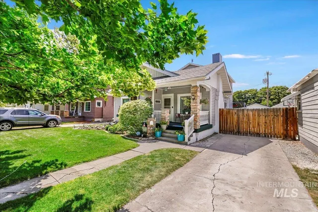 $405,000 | 1610 Burton Avenue, Burley, ID 83318