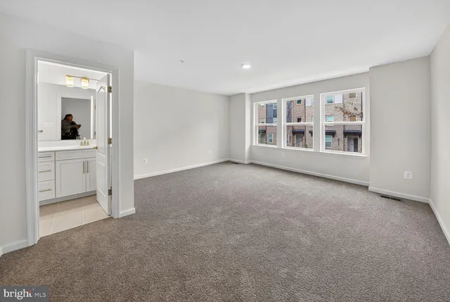 $499,990 | 9990 A Justify Run, Laurel, MD 20723