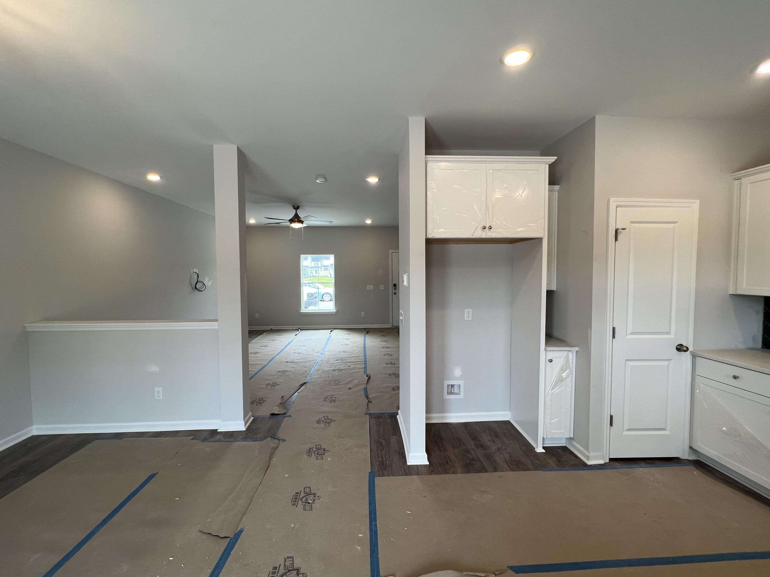 232 Swallowtail Lane Goose Creek, SC 29445 - Photo 6 of 21 D8A4122E-11F1-4E56-BAF2-33B7BA3FFD55