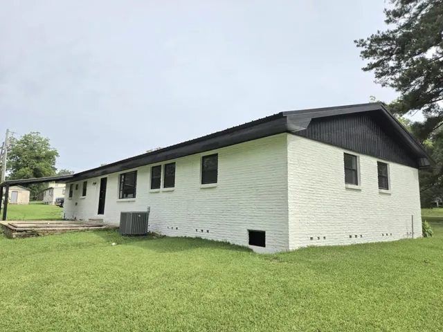 $135,000 | 202 Amite Street, Osyka, MS 39657