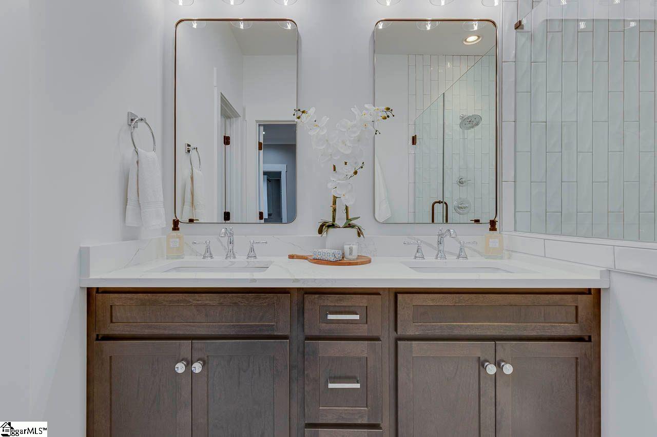 35 Endel Street Greenville, SC 29611 - Photo 13 of 19